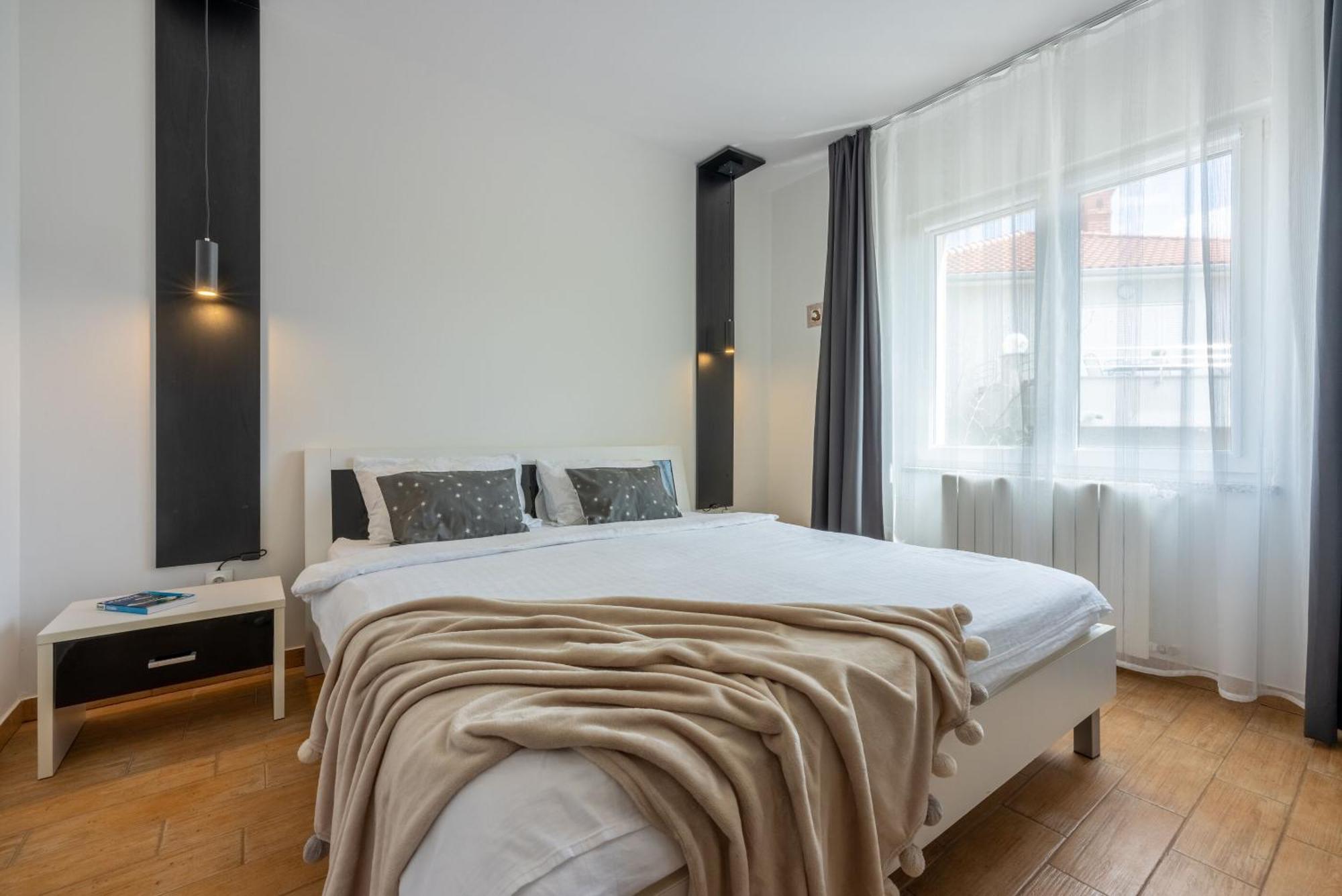 Apartments Vesna 马林斯卡 外观 照片
