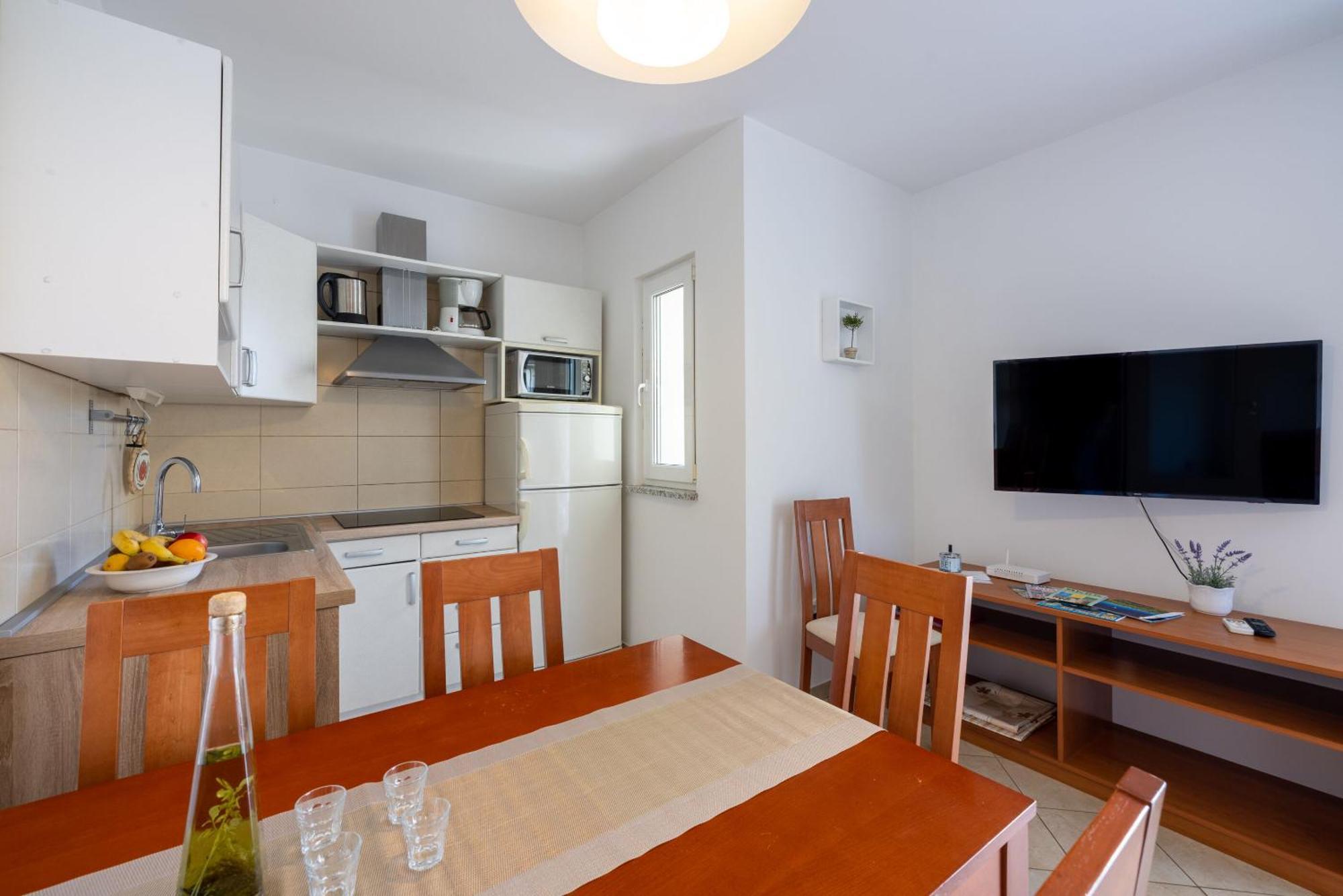 Apartments Vesna 马林斯卡 外观 照片